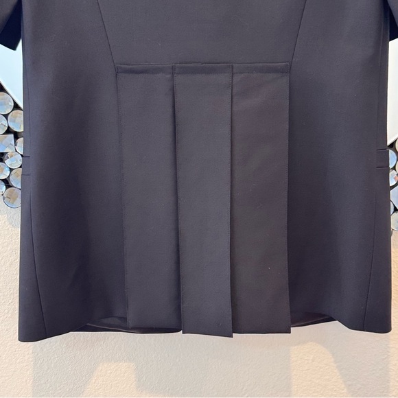 THEO QUARTER SLEEVE BLACK BLAZER, NWT - Picture 8 of 11